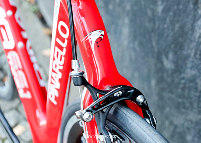 Pinarello Dogma 65.1 Rennrad mit Campagnolo Potenza