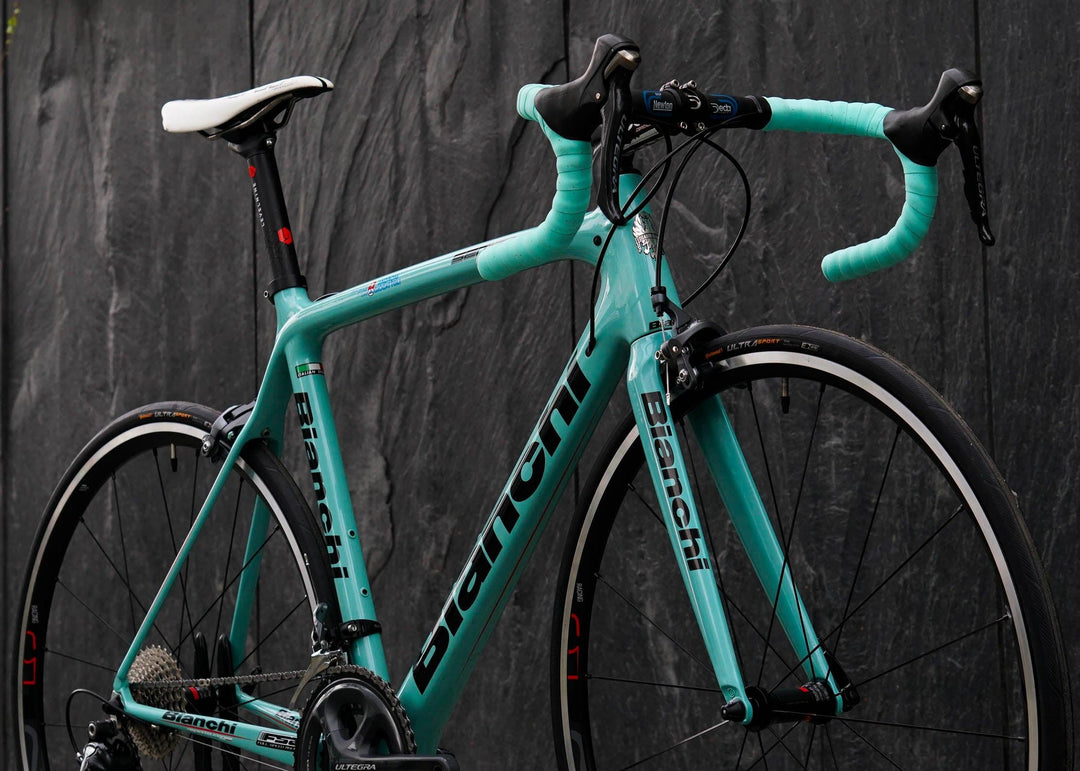 Bianchi Sempre Pro Shimano Ultegra Celeste Rennrad VeloBird