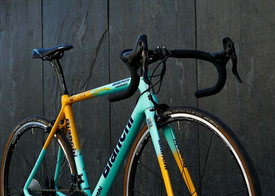 Bianchi Specialissima mit Pantani Edition Lackierung Campagnolo