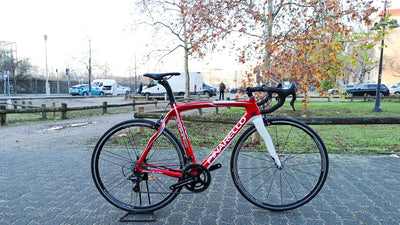 Pinarello Dogma 65.1 Rennrad mit Campagnolo Potenza